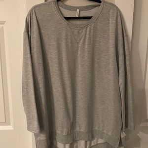 Z supply grey sweat shirt